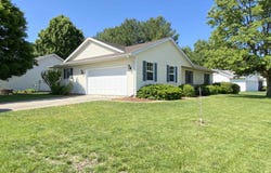1224 Old Crows Way, Springfield, IL 62712