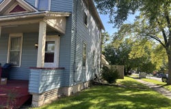554 Bangs Street, Aurora, IL 60505