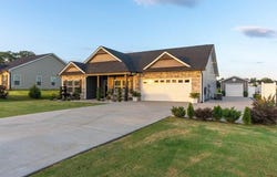 223 RC Thompson Road, Chesnee, SC 29323