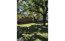 1460 N 2ND Street, LYKENS, PA 17048