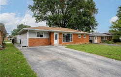 411 Wedgewood Drive, New Albany, IN 47150