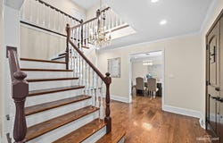 615 E BAILEY Road, Naperville, IL 60565