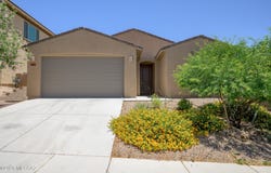 13852 E Silver Pine Trail, Vail, AZ 85641