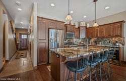 153 Chutes Ln, Sandpoint, ID 83864