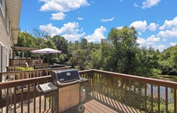 497 Pleasant Lane, Chaska, MN 55318