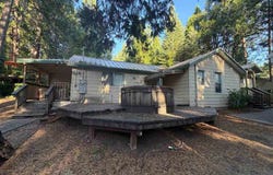 509 McCloud Ave, Mount Shasta, CA 96067