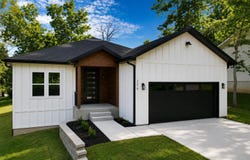 206 S 8th Avenue, Ozark, MO 65721