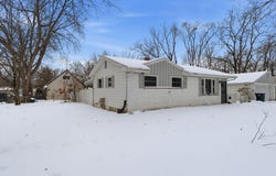 3924 Wedgewood Drive, Lansing, MI 48911