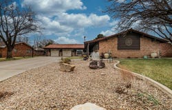 210 Comanche Trail, Tulia, TX 79088
