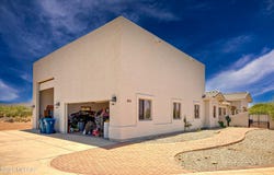2970 E Consuelo Place, Vail, AZ 85641