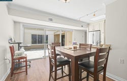 2308 Pine Knoll Dr, Walnut Creek, CA 94595