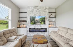 21200 Velino Ln, ESTERO, FL 33928
