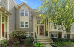 2881 N Augusta Drive, Wadsworth, IL 60083