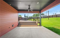 221 E S Broad Street, Walhalla, SC 29691