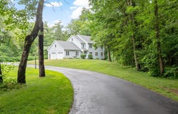 171 Depot Rd, Boxborough, MA 01719
