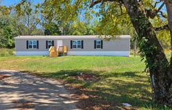660 Legrande Lane, Hudson, KY 40145