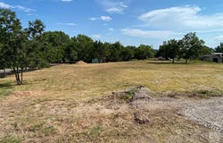 E 5th Street, Sulphur, OK 73086