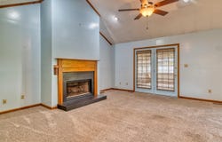 922 S College Street, Franklin, KY 42134