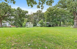 1713 Oak Street, Spring Grove, IL 60081
