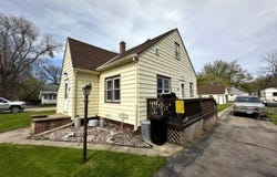 426 3rd N St, Browns Valley, MN 56219