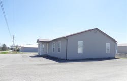 698 State Hwy 1383, Russell Springs, KY 42642
