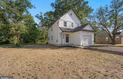 492 ELLIS Avenue, LAWNSIDE, NJ 08045