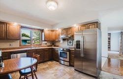 20 Independence Square, Bloomington, IL 61704