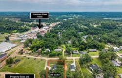 208 Market Street, WATER VALLEY, MS 38965