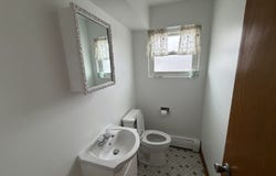1980 Howard Avenue, Des Plaines, IL 60018