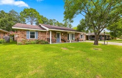 204 Hogan St, Berwick, LA 70342