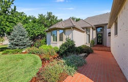 9130 E Woodspring St, Wichita, KS 67226