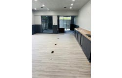 100 NE 2nd Street, Hardin, MO 64035