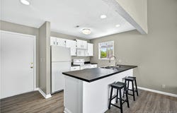 123 Barba Le Lane, Lake Ozark, MO 65049