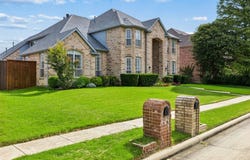 3809 Brookfield Drive, Plano, TX 75025