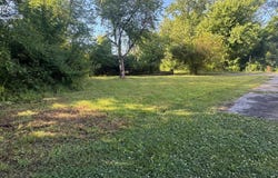 41 HOLCOMB LANE, NEW CASTLE, DE 19720