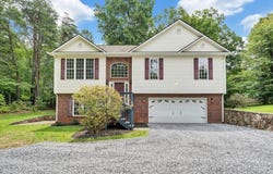 3314 Blue Ridge Blvd, Blue Ridge, VA 24064