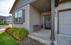 1290 TIRION Ave, Eugene, OR 97404