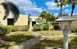 621 SPRING LAKES Boulevard, BRADENTON, FL 34210