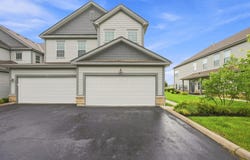 5900 Bluestone Way, Lewis Center, OH 43035