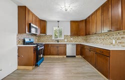 13235 S 2120 W, Riverton, UT 84065