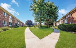 2433 union Boulevard, Islip, NY 11751