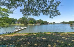 621 Harbor Drive, Reedville, VA 22539