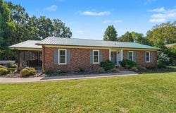 222 Devonway Street, Eden, NC 27288
