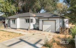 730 E Cedar St, Pocatello, ID 83201