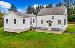 10517 Roberts Road, Sauquoit, NY 13456