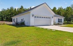 937 Meloney Drive, Hinesville, GA 31313