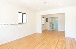 415 E 52nd St, Hialeah, FL 33013