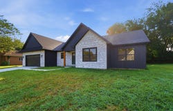 1980 Appian Way, Springfield, OH 45503