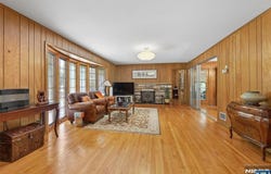 12 Beverly Road, Englewood Cliffs, NJ 07632