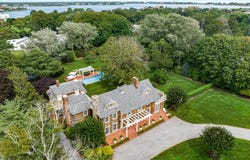 92 BEACH LN, Westhampton Beach, NY 11978